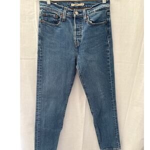 Levi's Premium Denim Big E Button Fly Denim Jeans Wedgie Fit Size 26 Button Fly